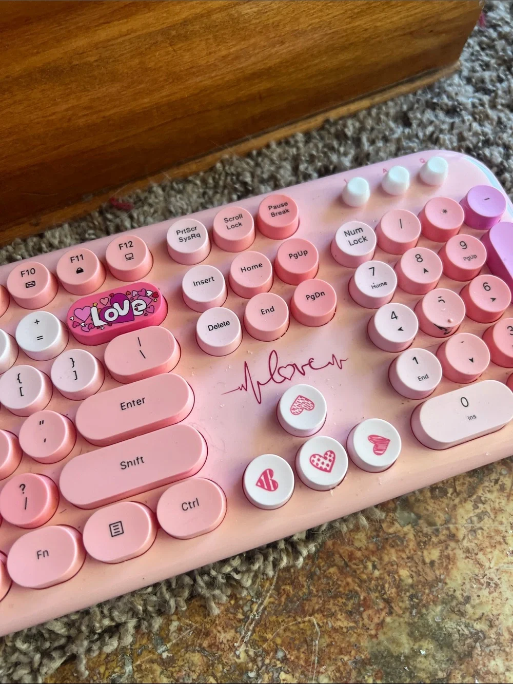 Mofii keyboard, pretty girly pink